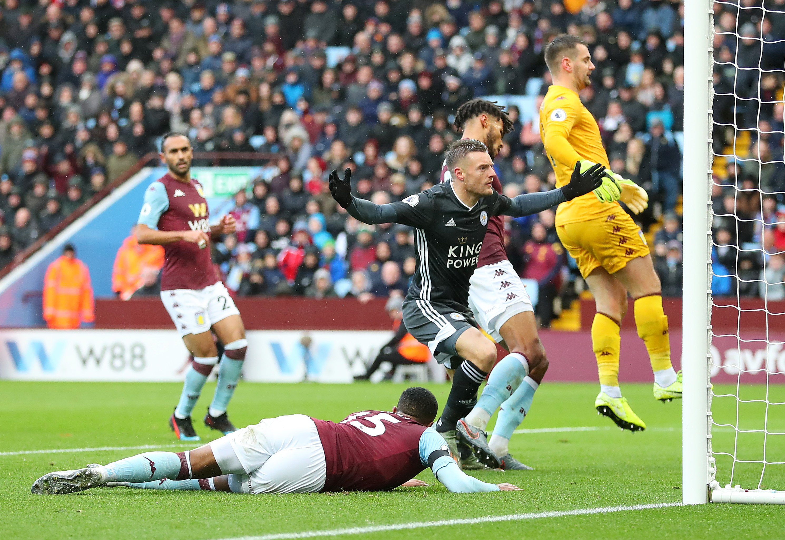 家队近日迎 家队近日迎